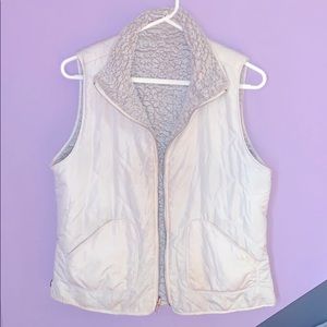 Reversible vest